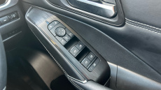 Nissan Qashqai 1.3 DiG-T MH N-Connecta 5dr Petrol Hatchback